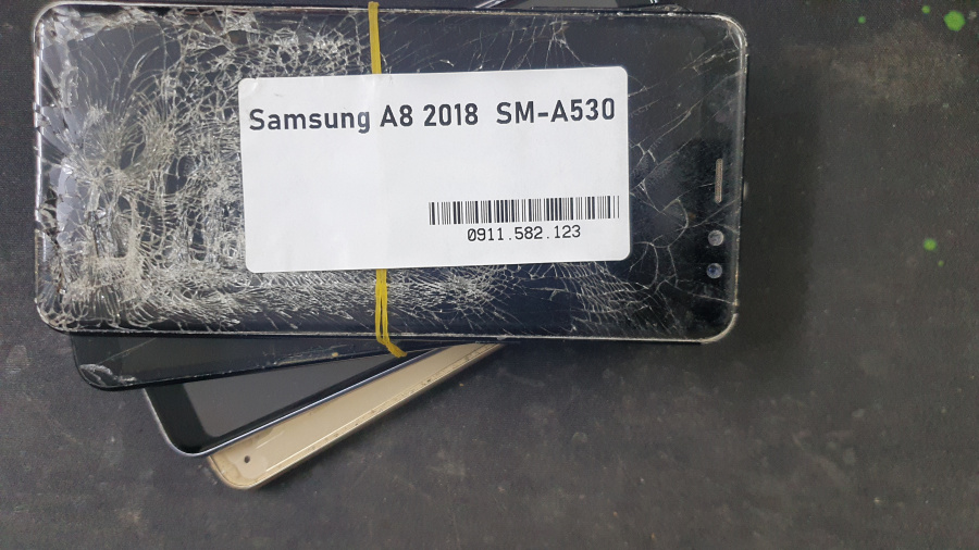 sua samsung a8 2018 a530