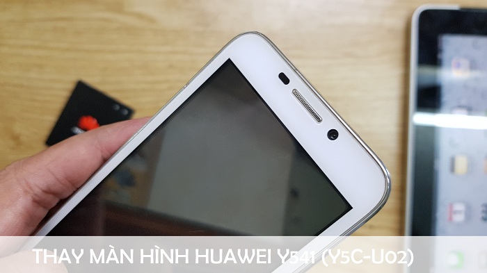 Thay màn hình cảm ứng điện thoại Huawei Y541 Y5C U02