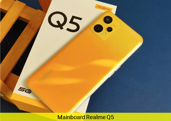 Main Realme Q5