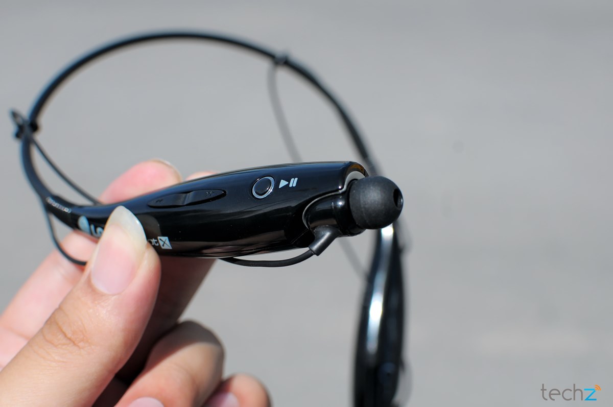 Trải nghiệm HBS - 730: Tai nghe Bluetooth độc đáo tặng kèm LG G3 chính hãng