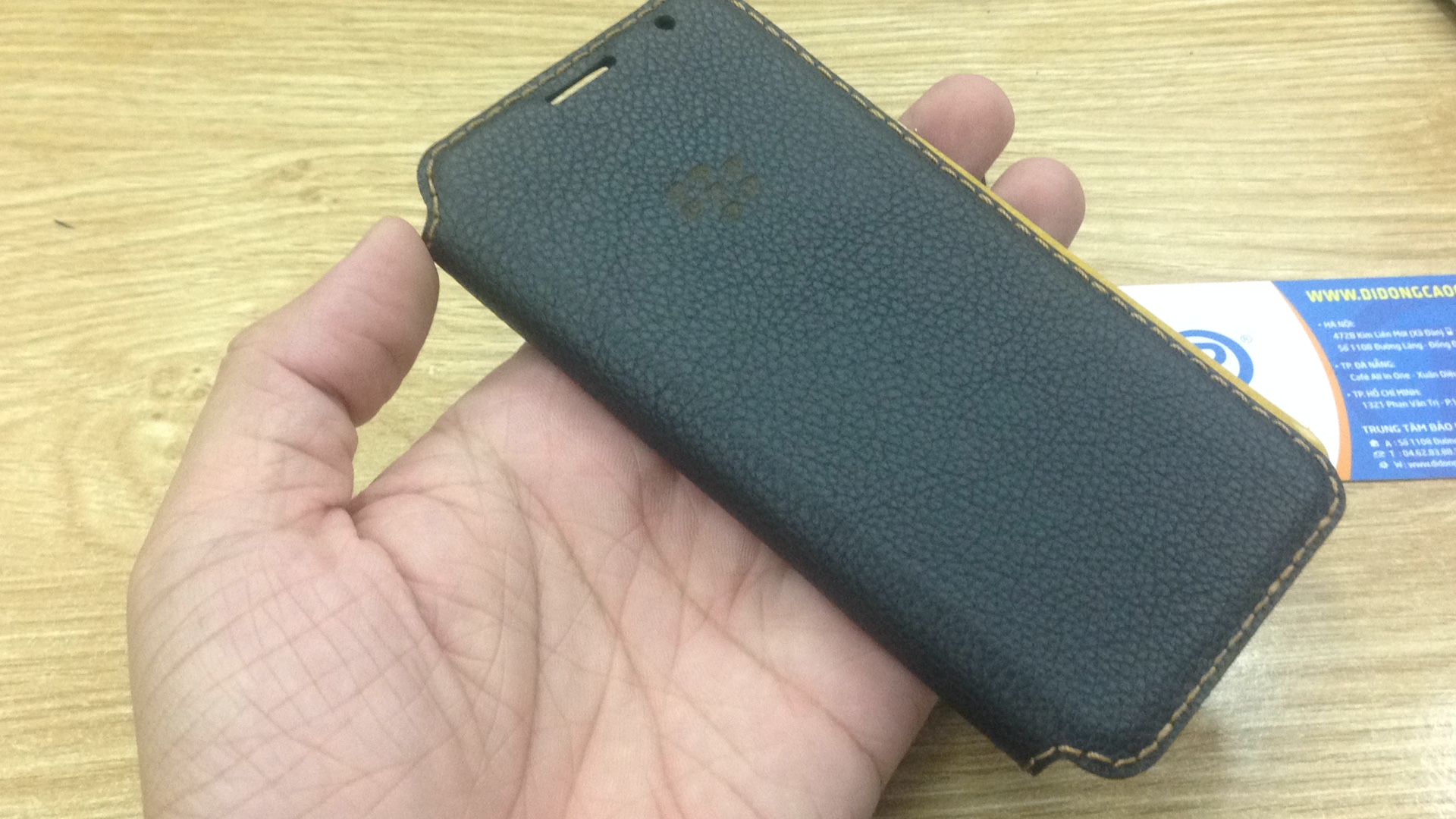 BlackBerry Z30 Leather Flipcover Case Made In Vietnam