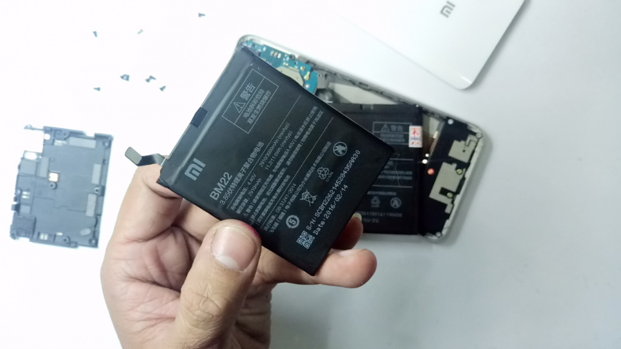 Pin Xiaomi Mi 5 BM22