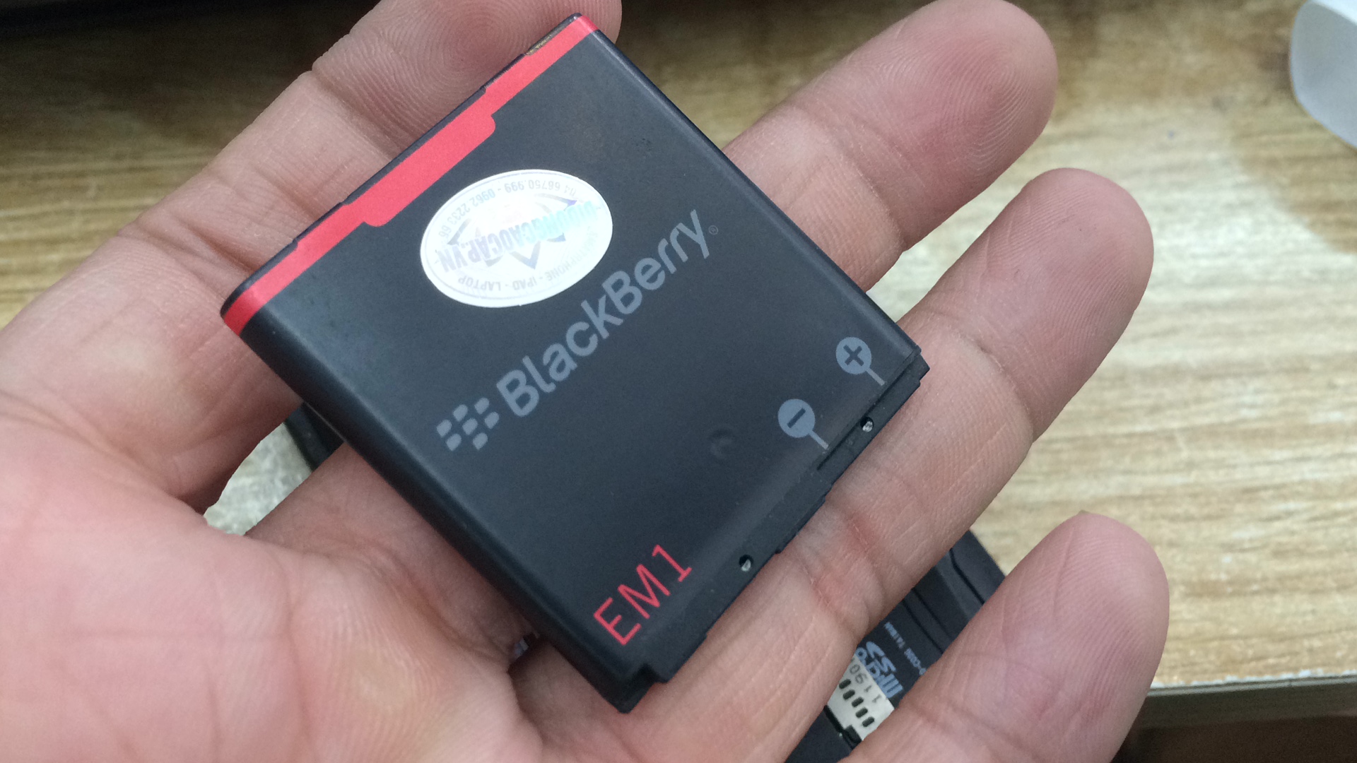 Pin BlackBerry 9370 EM1