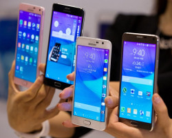 Màn hình samsung s6 chính hãng có thể vát cả ba góc màn hình