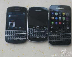 BlackBerry Classic đọ dáng bên anh hai BlackBerry Q10 trước thềm ra mắt