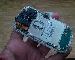 Sửa chữa Samsung S5570 Galaxy Mini thay màn hình cảm ứng rung chuông chân sạc mic loa ngoài sửa chết nguồn wifi 3g