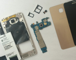Sửa chữa Samsung Galaxy A7 2016 SM-A710F thay màn hình cảm ứng rung chuông loa mic chân sạc sửa chết nguồn 3g wifi nhanh lấy ngay