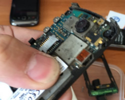 Sửa chữa BlackBerry 8100, 8110, 8120 Pearl Thay màn hình loa mic rung chuông giá hấp dẫn