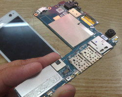 Sửa chữa Sony C4 thay màn hình cảm ứng rung chuông loa mic phím bấm sửa chết nguồn 3g Wifi nhanh an toàn lấy ngay
