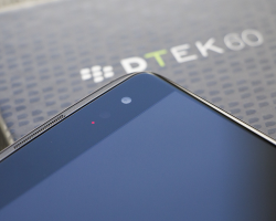 Sửa chữa BlackBerry DTek60 Thay màn hình cảm ứng rung chuông loa mic chân sạc sửa chết nguồn 3G Wifi nhanh lấy ngay