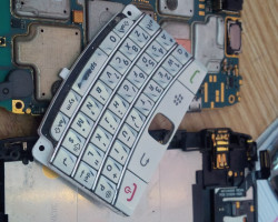 Thay loa ngoài loa trong blackberry 9700, 9780 Bold zin xịn lấy tại chỗ