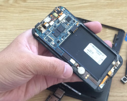 Sửa chữa LG KU 5900 thay màn hình cảm ứng rung chuông loa trong loa ngoài mic chân sạc sửa chết nguồn 3g wifi