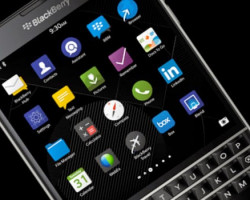 Sửa BlackBerry Passport các lỗi cơ bản thường gặp loa mic chết nguồn hỏng chân sạc ...